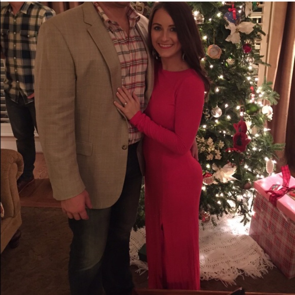 Long sleeve red dress with slit